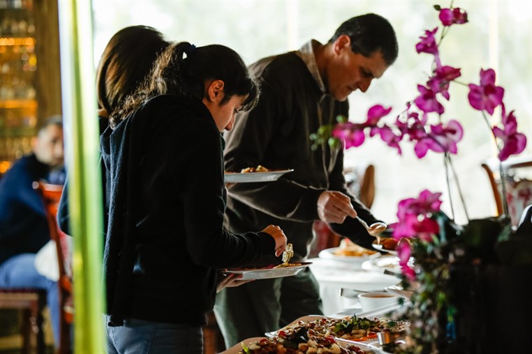 Sunday Buffet at Bay Lodge